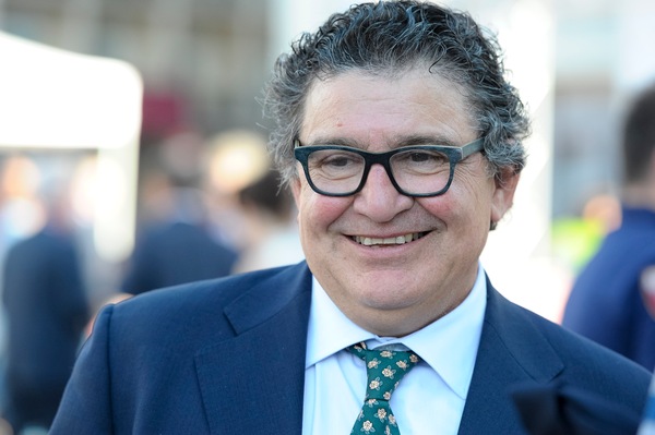Toro sì, ma per tutti. Pecci, pallone e vita con classe e ironia