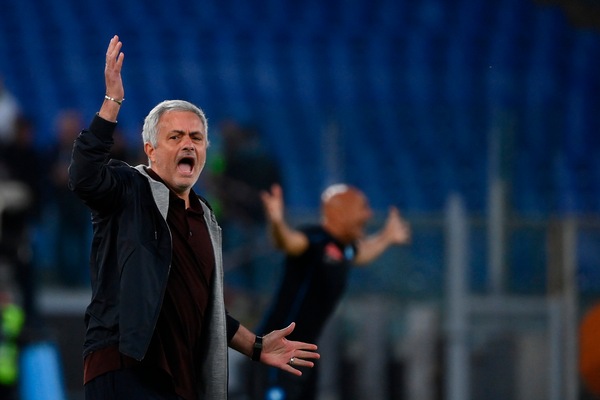 Roma, Mourinho: "Gran reazione dopo Bodo, ottima partita"