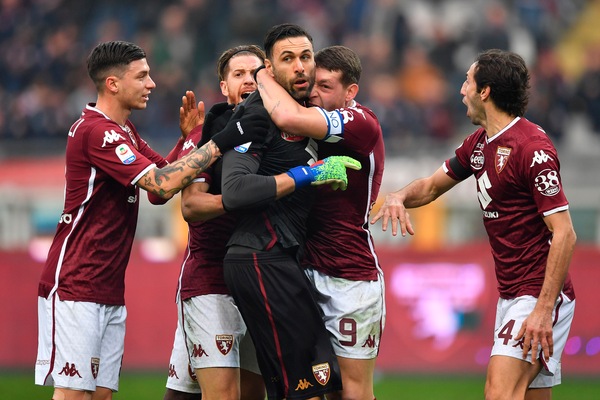 Torino, Sirigu: «Sono vicino ai pastori sardi in questo momento di difficoltà»