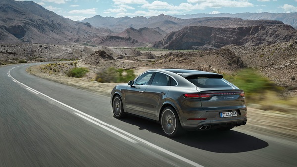 Porsche Cayenne Coupé: la 911 ispira il nuovo SUV