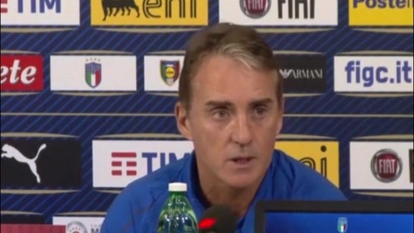 Mancini: "Vinciamo anche per risalire il Ranking"