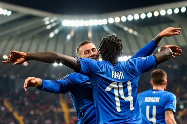 Buona la prima, l'Italia c'è: Barella e Kean battono la Finlandia