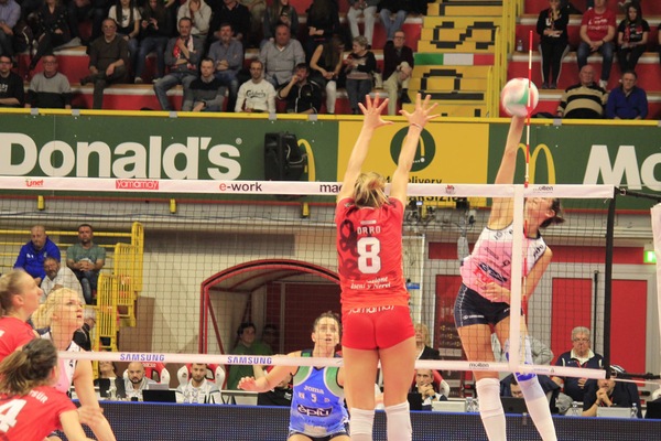 Volley: A1 Femminile, Busto batte Casalmaggiore e sale al quarto posto