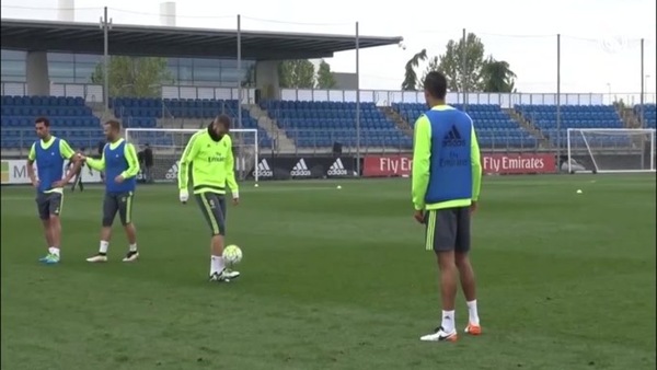 Cristiano Ronaldo vorrebbe portare Varane alla Juventus