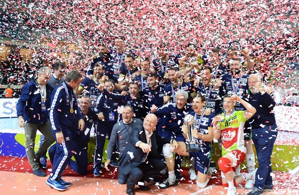 Volley: Cev Cup, Trento espugna Istanbul, la Coppa è sua !
