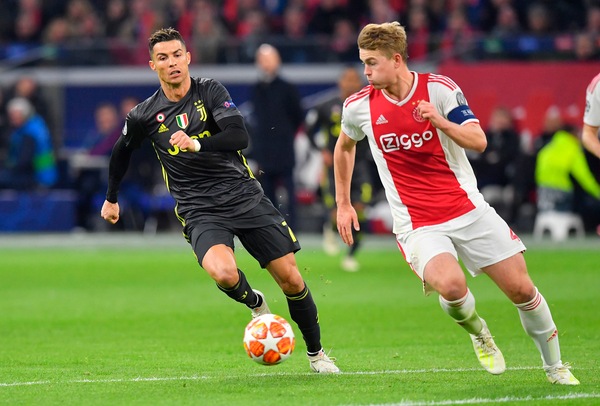 Ten Hag, addio a De Ligt: «Zero possibilità che resti all'Ajax»