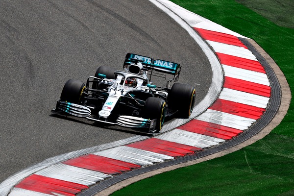 F1 Mercedes, Hamilton: «Congratulazioni a Bottas»