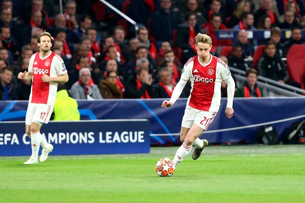 Juve, l'Ajax porta tutti a Torino: convocati anche De Jong e lo squalificato Tagliafico