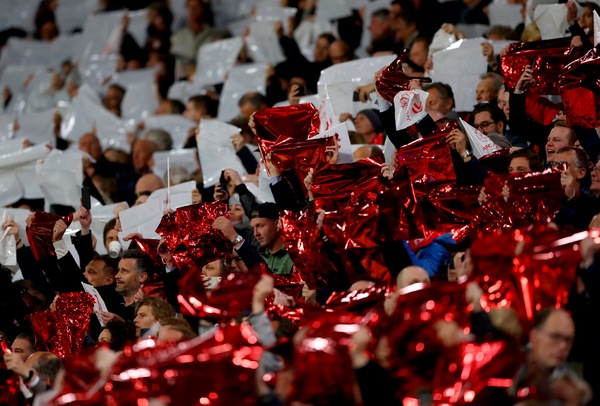 Duecento ultrà dell'Ajax attesi a Torino: attenzione alta tra le forze dell'ordine