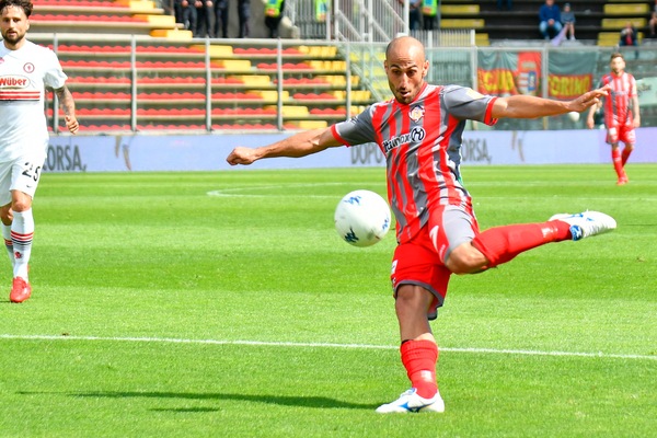 Serie B, vittoria al fotofinish per la Cremonese. Il Cittadella rimonta l'Ascoli