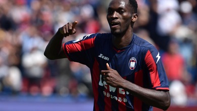 Il Crotone "scippa" il sogno A diretta al Benevento