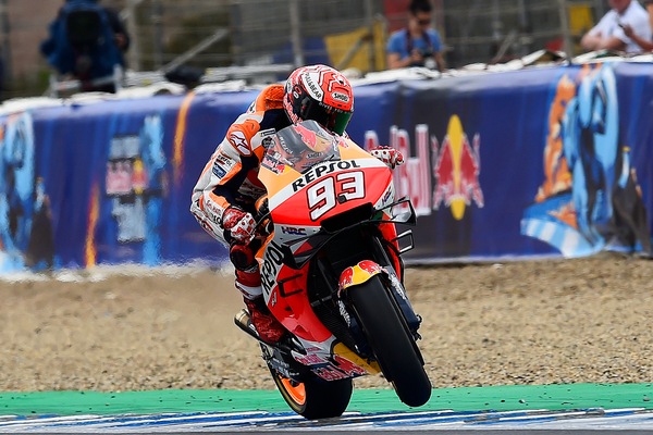 MotoGp, Jerez: Marquez domina e trionfa, Rossi sesto