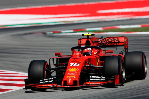 F1 Ferrari, Di Maio : «Periodo no, ma l'Italia deve crederci»
