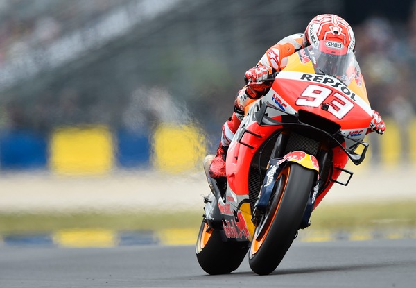 Marquez in pole a Le Mans, vittoria a 1,75
