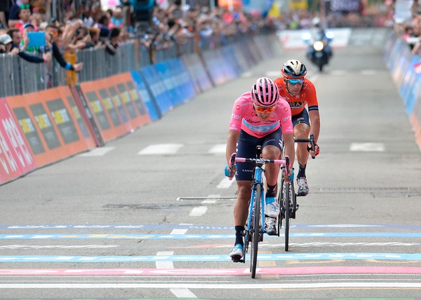 Carapaz: "Nibali? Sarà una bella sfida: è un avversario pericoloso"