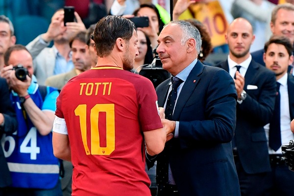 Roma, Pallotta: "Nessuna azione legale contro Totti"