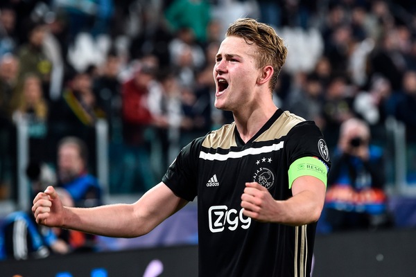 De Ligt, mossa Juve: Paratici e Nedved aspettano il segnale per il blitz