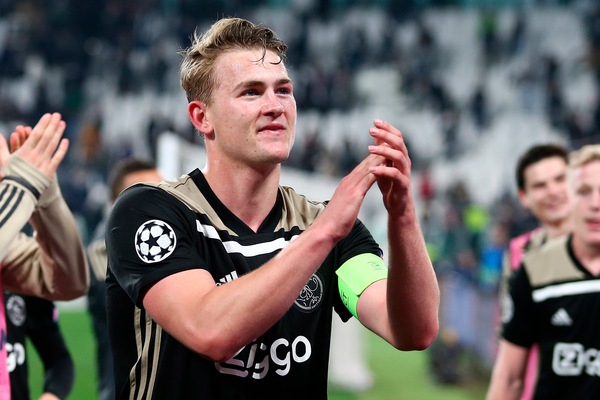 De Ligt alla Juve: Raiola media con l’Ajax sui bonus