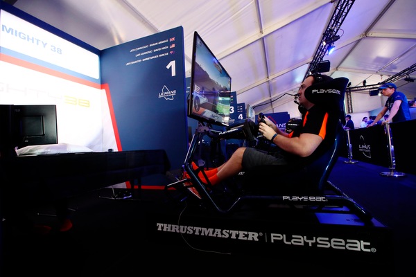 F1, la Ferrari presenta i suoi primi piloti degli eSports