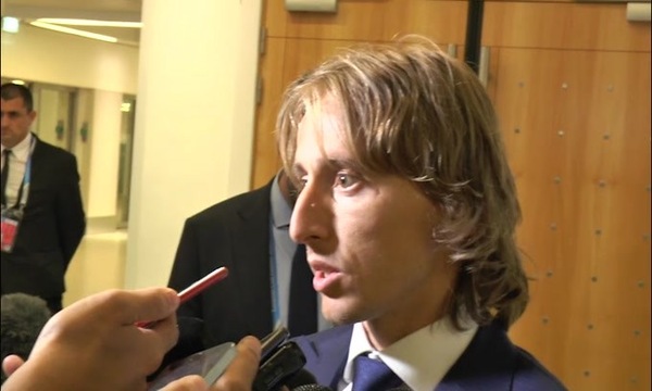 Modric mette un like all'account Instagram del Milan