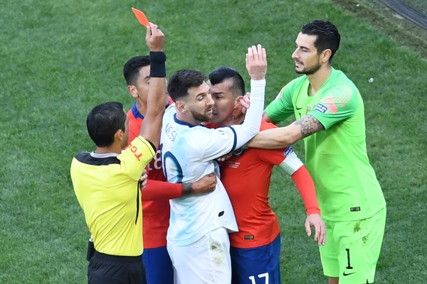 Messi, Argentina: tre mesi di squalifica e 50mila dollari di multa