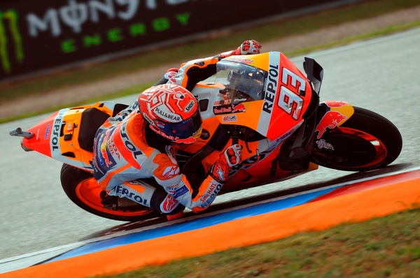 MotoGp, Brno: pole per uno strepitoso Marquez, settimo Valentino Rossi