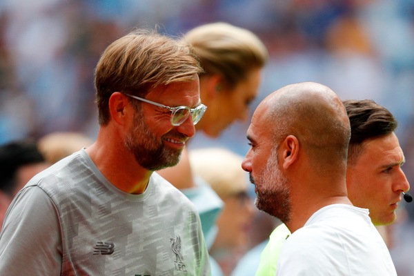 Guardiola scherza con Klopp: "Possiamo scambiare Premier e Champions"
