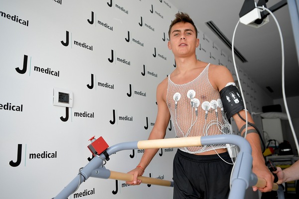 Juve, la giornata di Dybala: FOTO-VIDEO