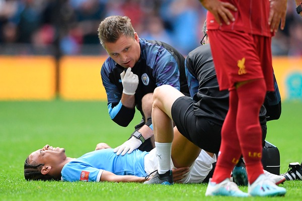 City, Guardiola perde Sané: rottura del crociato