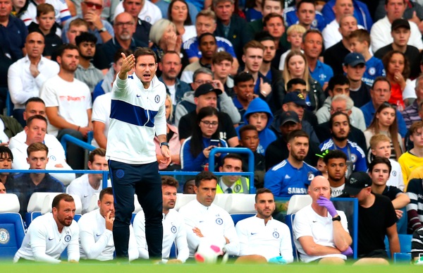 Chelsea, solo pari con il Leicester