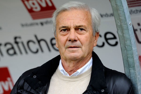 "Gigi Simoni continua a lottare, ma è grave"