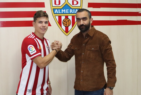 Roma, Coric all'Almeria: ufficiale il prestito