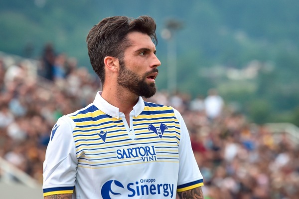 Verona, infortunio per Bessa: lesione all'adduttore