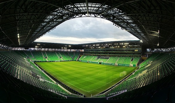 Uefa, tre partite di Euro 2020 a porte chiuse per razzismo