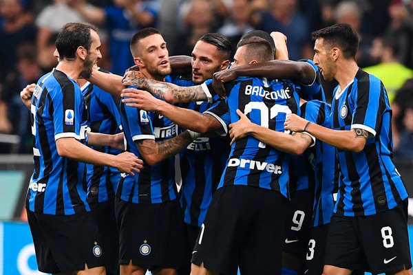 L'Inter torna a +2 sulla Juve: D'Ambrosio decide il match con la Lazio