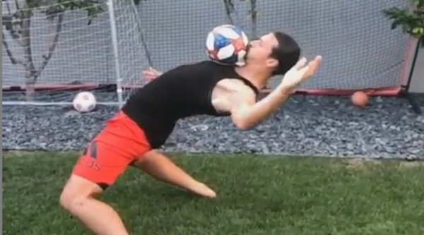 Ibrahimovic contro Pogba e Djokovic: al via la "Matrix Challenge"!