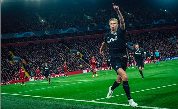 AS: "È sfida Napoli-Real Madrid per Haland"