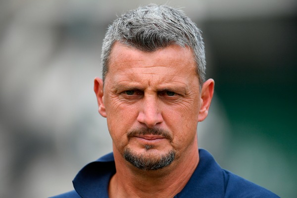 Catania, ufficiale l'esonero di Camplone
