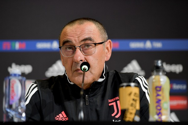 Juve, Sarri: "Ronaldo dovrà riposare. A Lecce cambieremo qualcosa"