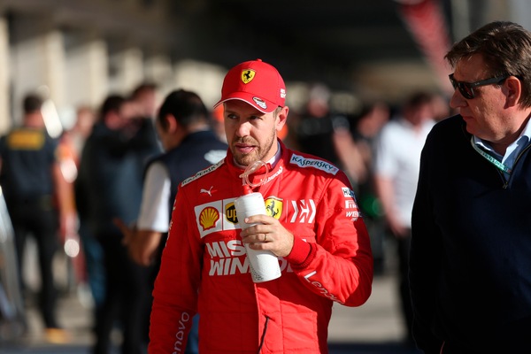 Vettel: "Difficile far funzionare la Ferrari oggi"