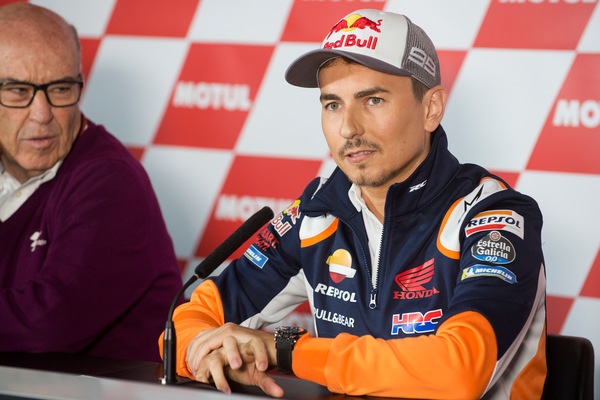Lorenzo saluta la MotoGp: "Ho corso 17 anni, non posso chiedere di più"