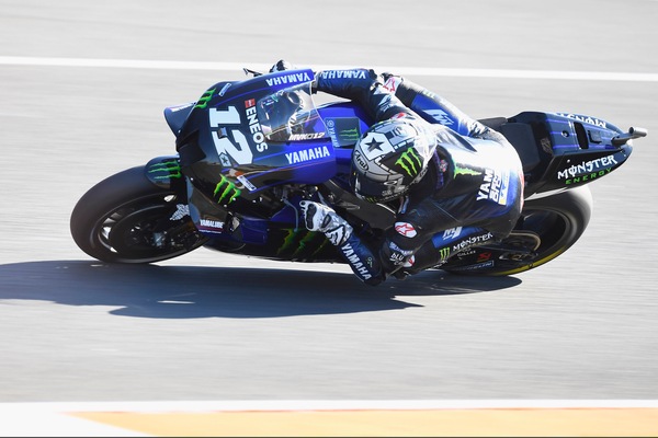 MotoGp: Viñales parte forte nei test, indietro Valentino Rossi
