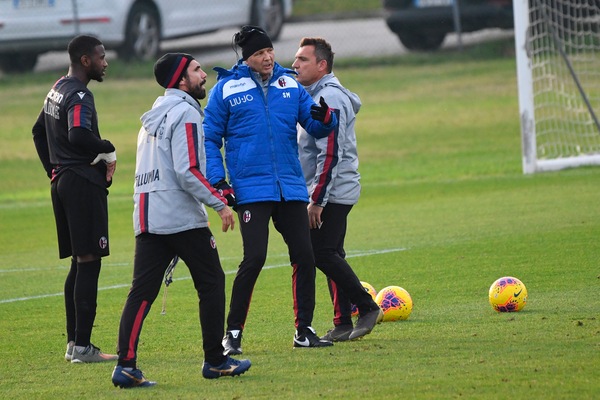 Bologna, sopresa Mihajlovic! Confronto con la squadra ed allenamento extra