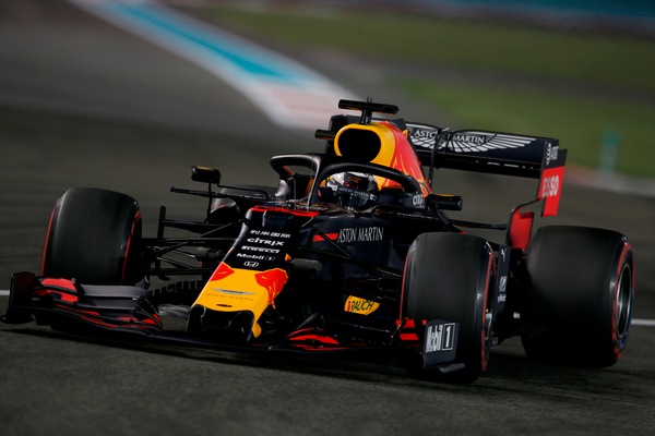 Gp Abu Dhabi: Verstappen il più veloce nelle libere 3, Leclerc sesto
