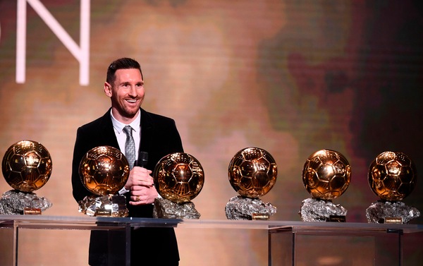 Pallone d'Oro, Messi ha vinto per soli 7 punti. Ronaldo staccato di 210