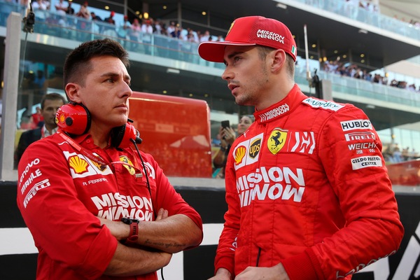 Leclerc: "Hamilton alla Ferrari? Potrei imparare tanto"
