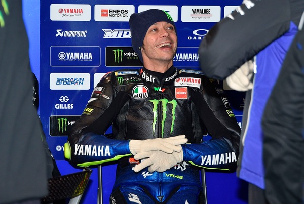 Valentino Rossi: "Che divertimento la sfida con Hamilton"