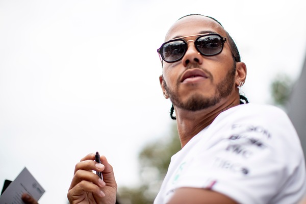 F1, Mercedes: Hamilton in pista con la nuova W11