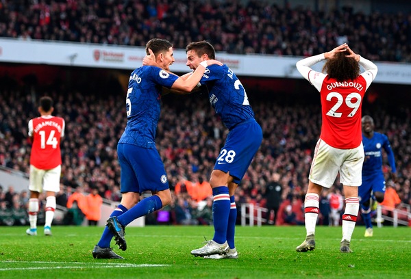 Arsenal-Chelsea 1-2, Leno regala la vittoria a Lampard