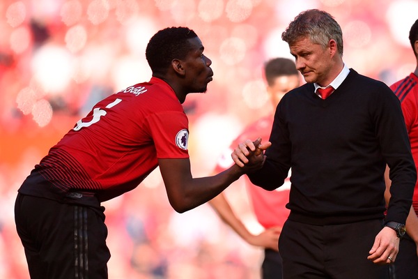 Pogba, Solskjaer avvisa la Juve: "Paul resta allo United"